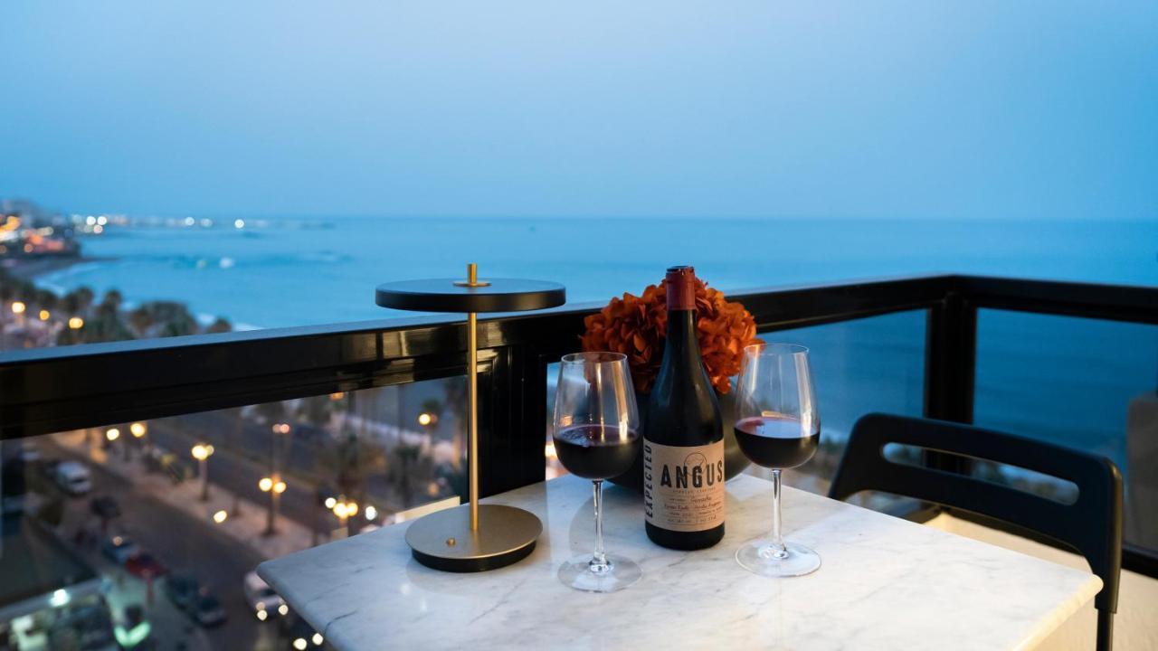 Aloha Apartamentos - Primera Linea De Playa - Vista Al Mar Беналмадена Екстериор снимка