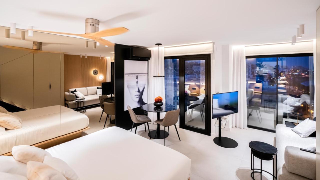 Aloha Apartamentos - Primera Linea De Playa - Vista Al Mar Беналмадена Екстериор снимка