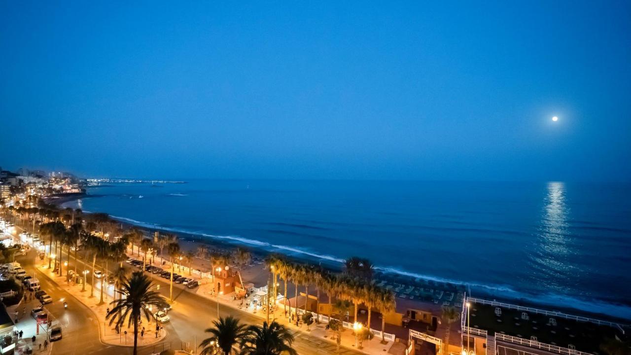 Aloha Apartamentos - Primera Linea De Playa - Vista Al Mar Беналмадена Екстериор снимка