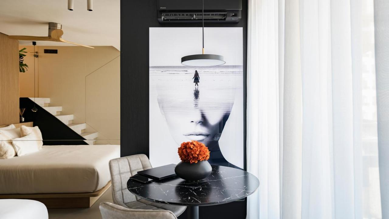 Aloha Apartamentos - Primera Linea De Playa - Vista Al Mar Беналмадена Екстериор снимка